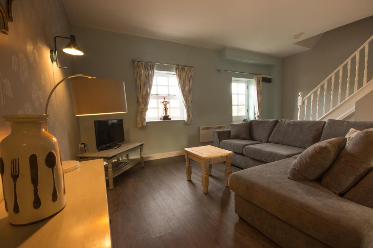 Peveril Cottage - Darwin Lake Holiday Village Matlock  Bagian luar foto